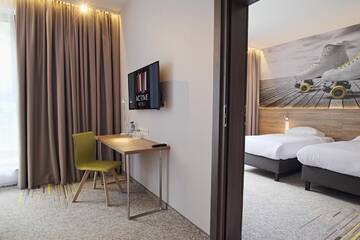 Семейный номер в Отеле Active Hotel